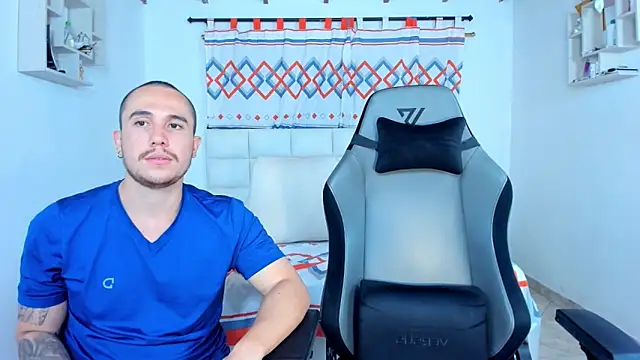 xxx sweet couple  online show from 03/05/25, 05:29