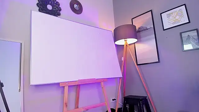 helenaduque  online show from 01/18/26, 11:58