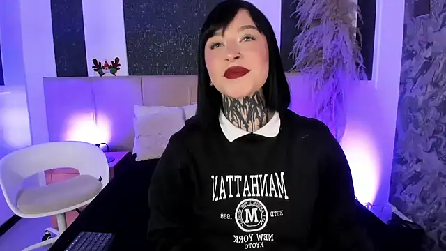 Scolw online show from 12/04/25, 12:14