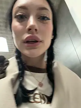 Melissa crazy online show from 03/06/26, 04:14