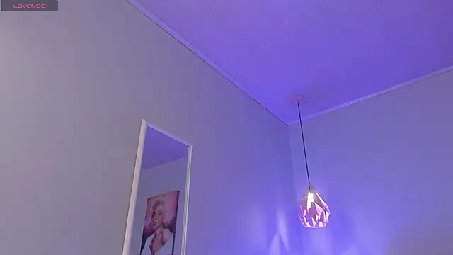 ScarletGV online show from 02/13/26, 05:58