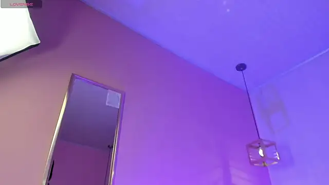 ScarletGV online show from 02/26/26, 04:00