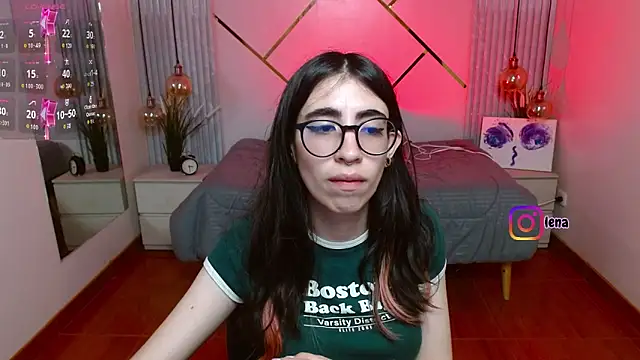 LenaRoses online show from 05/12/26, 05:21