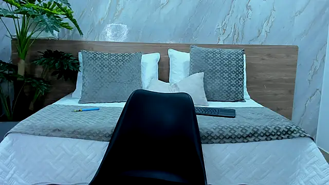 alice greco online show from 11/27/25, 03:41