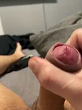 justconnect24 online show from 04/22/26, 09:33