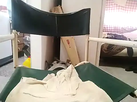 Snapshot of tinchomdq1 chatting on 12/20/24, 01:54 tinchomdq1 online show from 12/20/24, 01:54