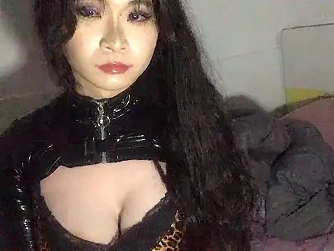 sukilove1992 online show from 04/30/26, 04:24