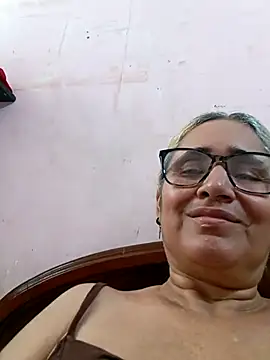  candi online show from 09/20/25, 02:18