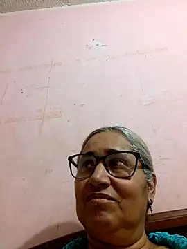  candi online show from 09/25/25, 11:52