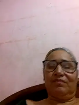  candi online show from 09/28/25, 12:05