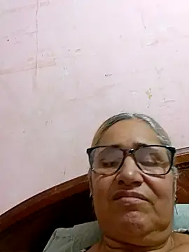  candi online show from 10/30/25, 03:19