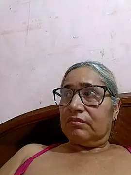  candi online show from 11/09/25, 12:20