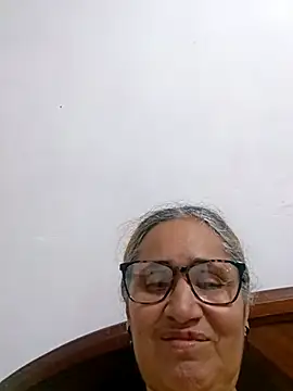  candi online show from 12/17/25, 01:22