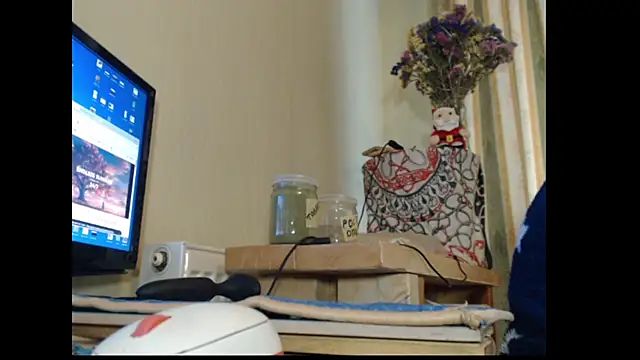 Snapshot of amorelara chatting on 10/08/25, 06:55 amorelara online show from 10/08/25, 06:55