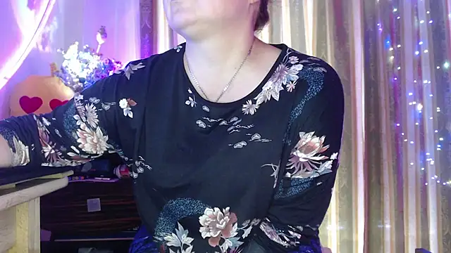 amorelara online show from 07/10/26, 10:07