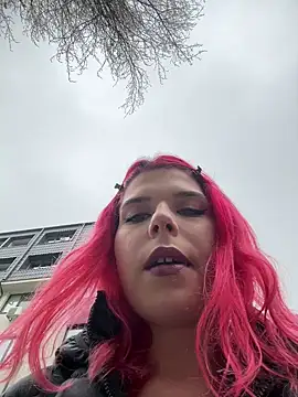 RiriRoseey online show from 02/01/25, 09:21