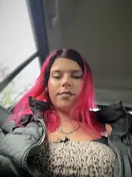 RiriRoseey online show from 11/30/25, 09:24