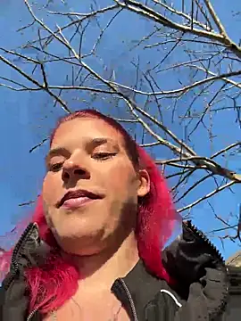 RiriRoseey online show from 12/19/25, 09:05