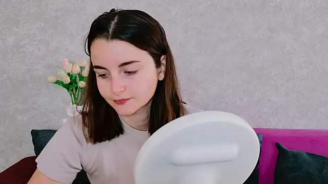 Miss Arwen online show from 09/18/25, 05:09