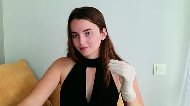 Snapshot of Miss_Arwen chatting on 07/07/26, 10:30 Miss Arwen online show from 07/07/26, 10:30