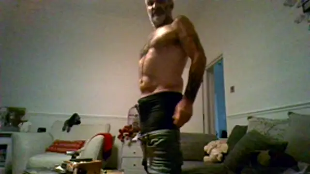 Shyboy817 online show from 12/03/25, 06:39