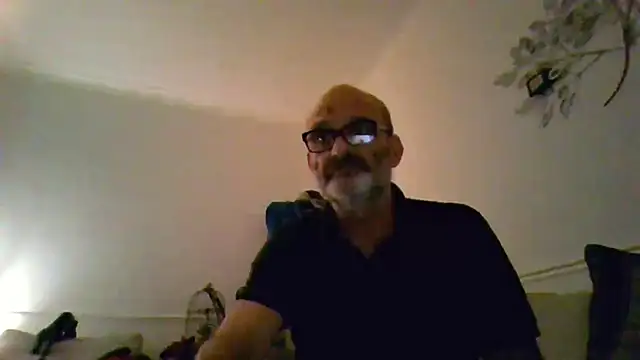 Shyboy817 online show from 12/20/25, 09:00