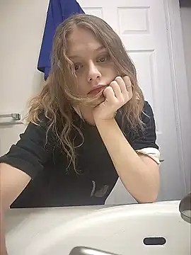 Snapshot of AriellaTaylor chatting on 12/02/24, 06:10 AriellaTaylor online show from 12/02/24, 06:10