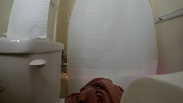 Snapshot of AriellaTaylor chatting on 12/03/24, 07:10 AriellaTaylor online show from 12/03/24, 07:10