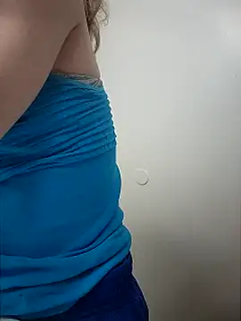 Snapshot of AriellaTaylor chatting on 12/24/24, 03:58 AriellaTaylor online show from 12/24/24, 03:58