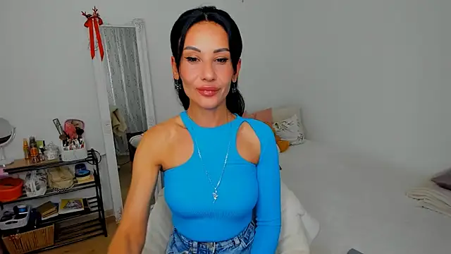 Snapshot of Blackeyeslady chatting on 05/16/26, 07:23 Blackeyeslady online show from 05/16/26, 07:23