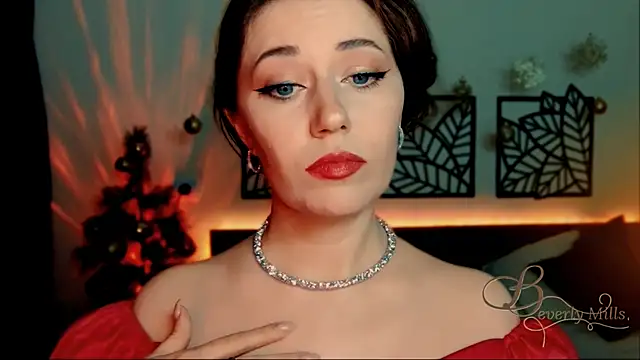 Snapshot of MissBeverlyMills chatting on 01/04/25, 03:28 MissBeverlyMills online show from 01/04/25, 03:28