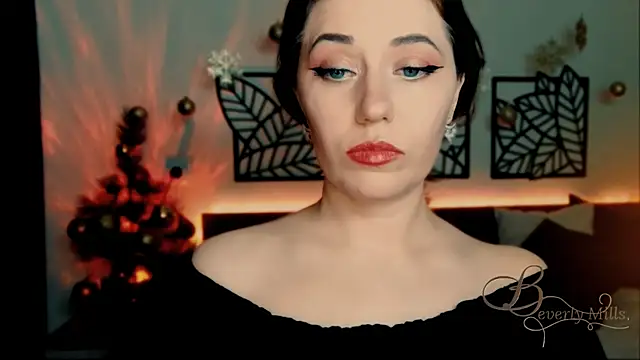 Snapshot of MissBeverlyMills chatting on 01/06/25, 05:49 MissBeverlyMills online show from 01/06/25, 05:49