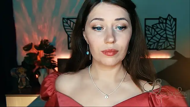 Snapshot of MissBeverlyMills chatting on 01/25/25, 02:25 MissBeverlyMills online show from 01/25/25, 02:25