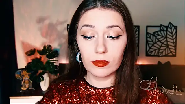 Snapshot of MissBeverlyMills chatting on 02/23/25, 04:24 MissBeverlyMills online show from 02/23/25, 04:24