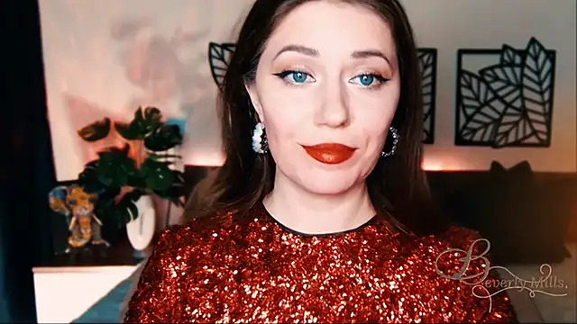 Snapshot of MissBeverlyMills chatting on 02/24/25, 08:27 MissBeverlyMills online show from 02/24/25, 08:27