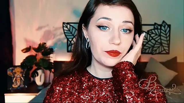 Snapshot of MissBeverlyMills chatting on 03/02/25, 06:19 MissBeverlyMills online show from 03/02/25, 06:19