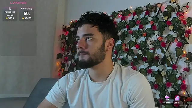 caprywilliams online show from 12/17/24, 07:07