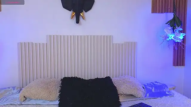  poison sweet online show from 04/04/26, 03:42