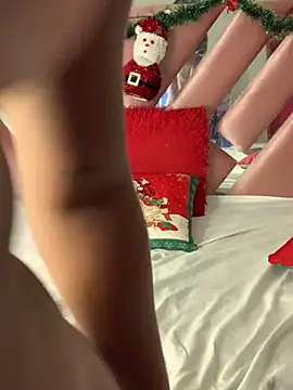 Snapshot of Tamara_Lubezkii chatting on 12/08/24, 08:04 Tamara Lubezkii online show from 12/08/24, 08:04