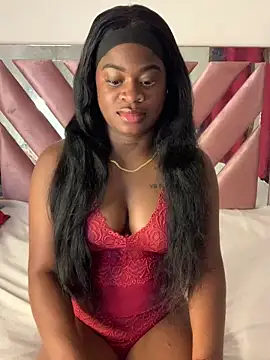 Snapshot of Tamara_Lubezkii chatting on 01/06/25, 06:10 Tamara Lubezkii online show from 01/06/25, 06:10