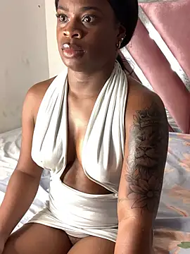 Snapshot of Tamara_Lubezkii chatting on 01/15/25, 09:20 Tamara Lubezkii online show from 01/15/25, 09:20