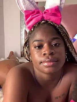 Snapshot of Tamara_Lubezkii chatting on 02/01/25, 07:55 Tamara Lubezkii online show from 02/01/25, 07:55