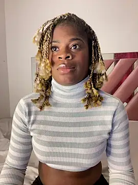 Snapshot of Tamara_Lubezkii chatting on 02/21/25, 06:15 Tamara Lubezkii online show from 02/21/25, 06:15