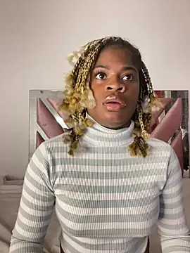 Snapshot of Tamara_Lubezkii chatting on 02/21/25, 10:04 Tamara Lubezkii online show from 02/21/25, 10:04