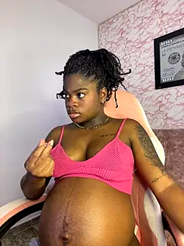 Snapshot of Tamara_Lubezkii chatting on 09/27/25, 04:23 Tamara Lubezkii online show from 09/27/25, 04:23