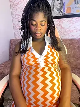 Snapshot of Tamara_Lubezkii chatting on 09/30/25, 07:08 Tamara Lubezkii online show from 09/30/25, 07:08