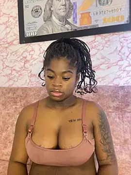 Snapshot of Tamara_Lubezkii chatting on 10/30/25, 07:03 Tamara Lubezkii online show from 10/30/25, 07:03