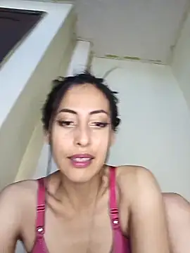 Anahi cake online show from 02/26/25, 09:48