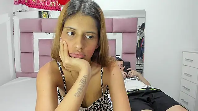 bigcock iris08 online show from 12/20/24, 10:43