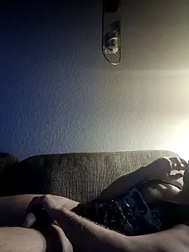 Snapshot of MArciQuarky chatting on 02/27/25, 09:47 MArciQuarky online show from 02/27/25, 09:47